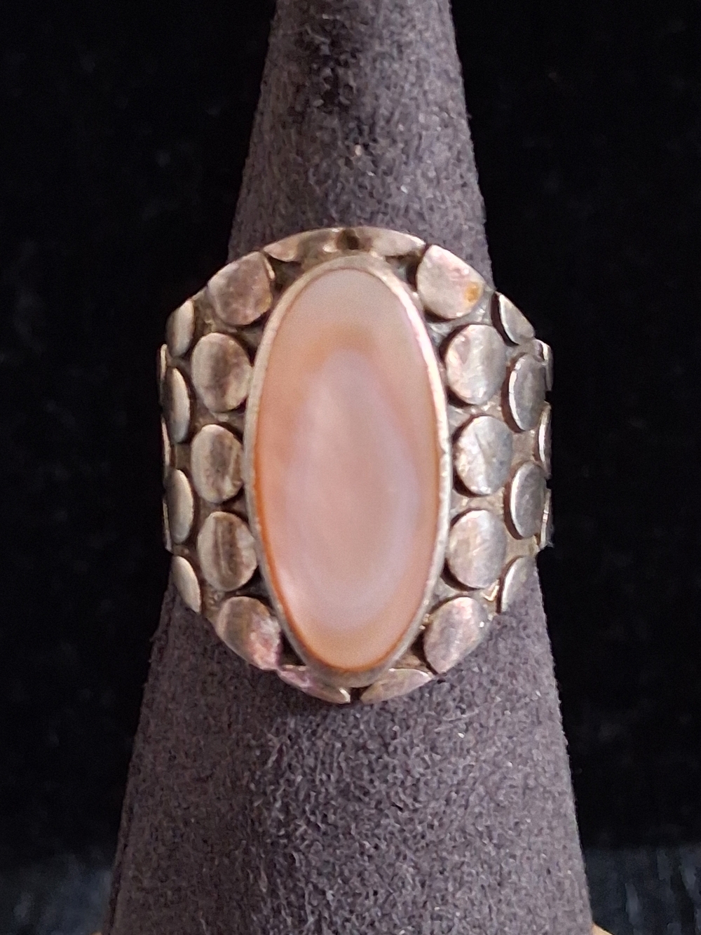 Vintage Textured Retro Sterling Silver Pink Mother of Pearl Statement Ring Sz 7